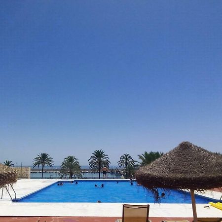 Recently Refurbished Apartment With Sea Views. ฟูเอนฮิโรลา ภายนอก รูปภาพ